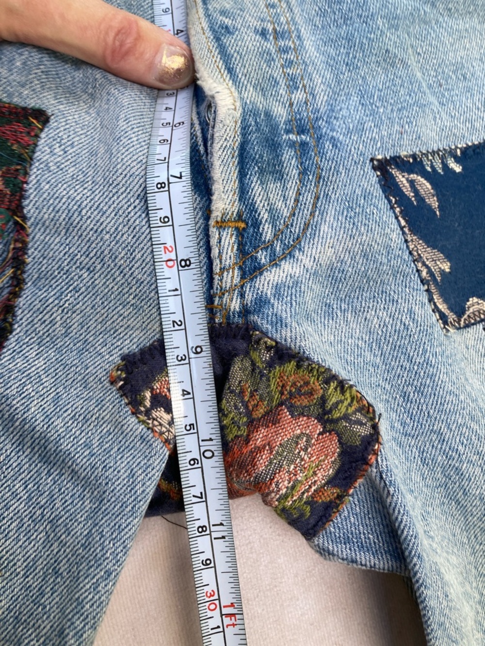 Levi's Light Wash Straight Leg Jeans with Multicolor Patchwork. Vintage 80’s - Picture 12 of 12